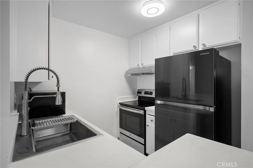 Additional image 9 of 15425 Sherman Way Unit 107A, Van Nuys, CA 91406