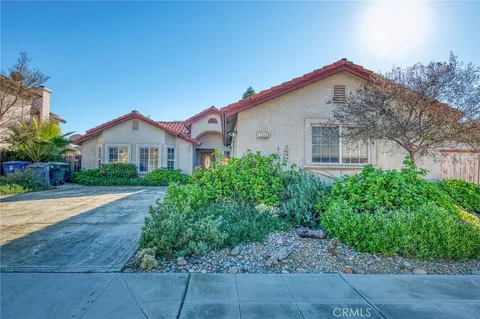 3350 Kelsey Lane, Madera, CA MLS: FR25011457