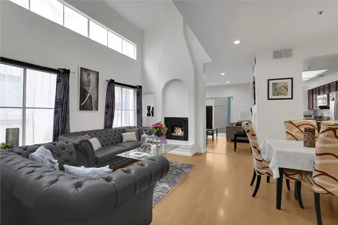 14031 Astoria Street Unit 102, Sylmar, CA MLS: AR25055521