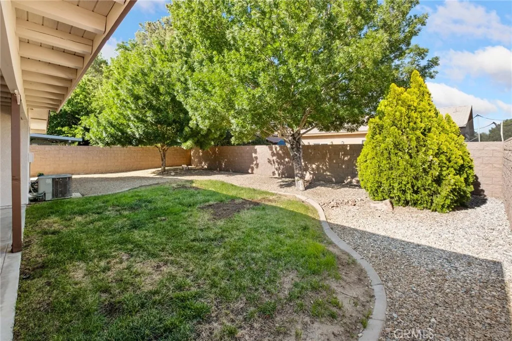 Additional image 75 of 13035 Norfolk Ln, Victorville, CA 92395