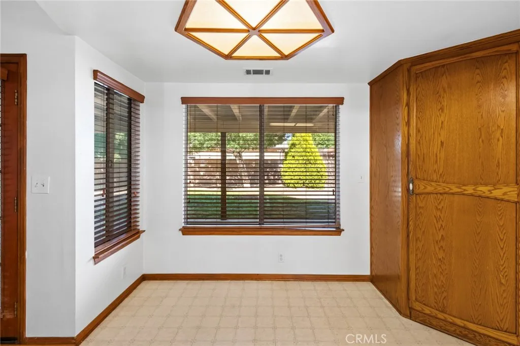 Additional image 61 of 13035 Norfolk Ln, Victorville, CA 92395