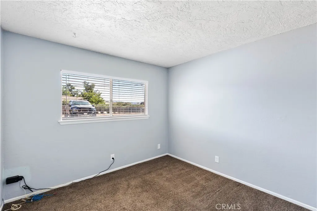 Additional image 82 of 21739 Panoche Road, Apple Valley, CA 92308