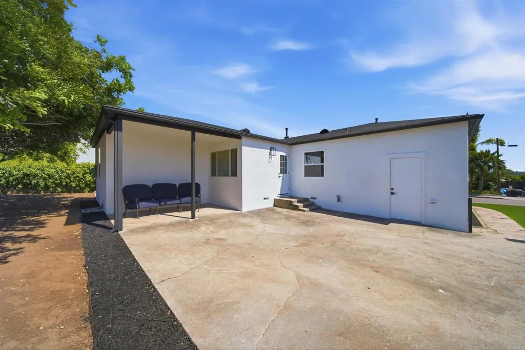 Additional image 60 of 2238 Charles Way, El Cajon, CA 92020