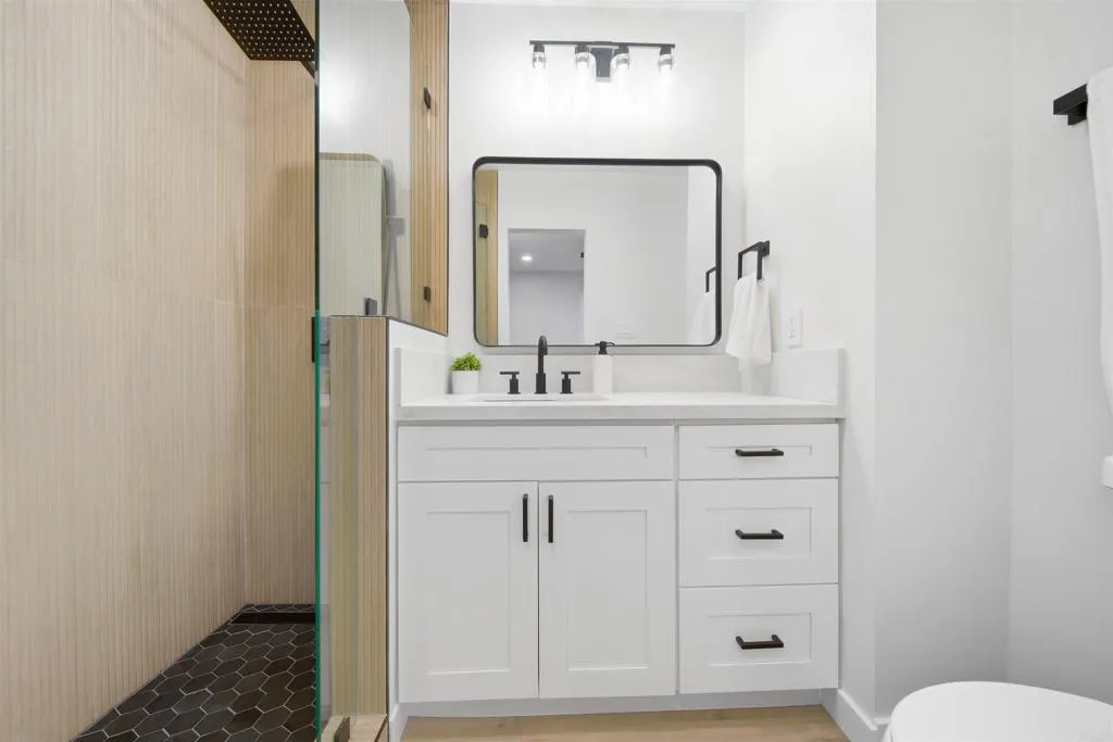 Additional image 16 of 2238 Charles Way, El Cajon, CA 92020