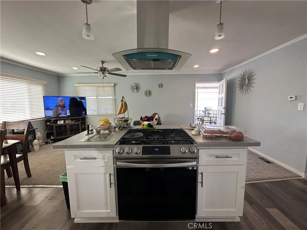 Additional image 5 of 525 N Gilbert Street Unit 151, Anaheim, CA 92801
