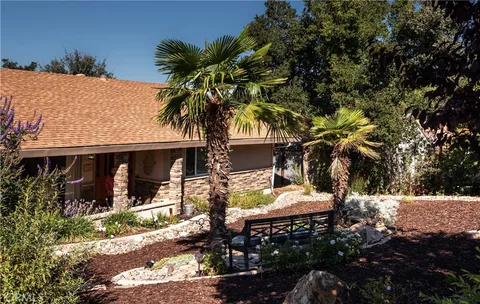 1040 Par Avenue, Paso Robles, CA MLS: OC25068793