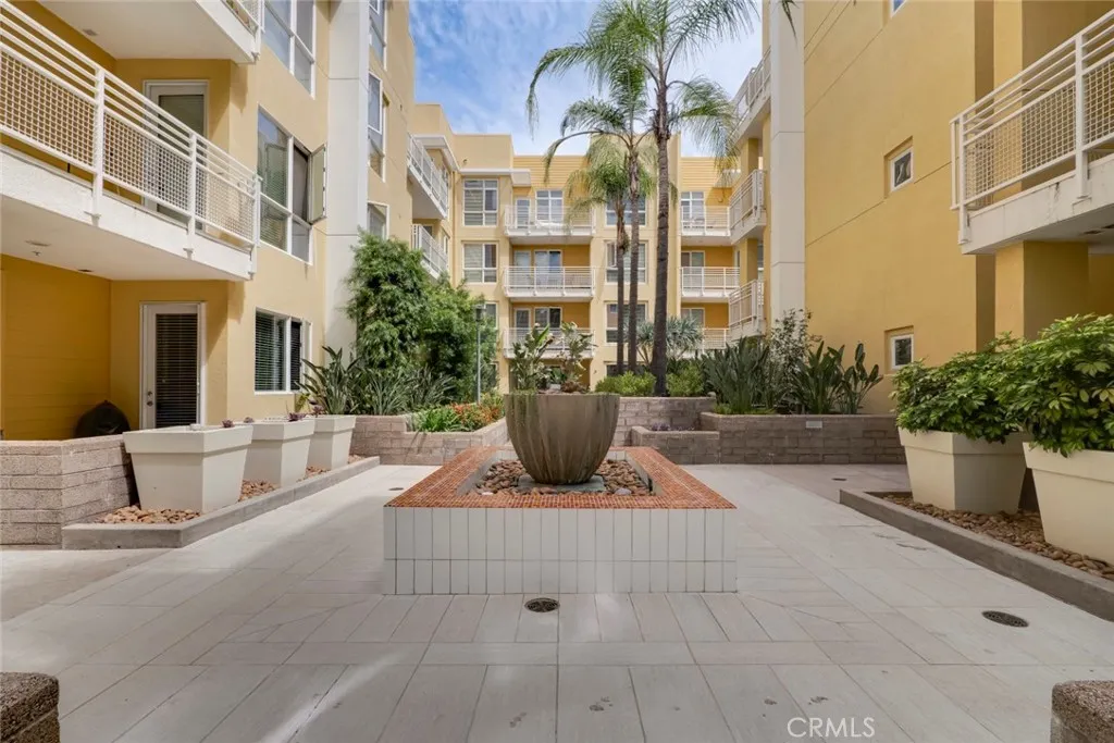 Additional image 9 of 21301 Erwin Street Unit 228, Woodland Hills, CA 91367