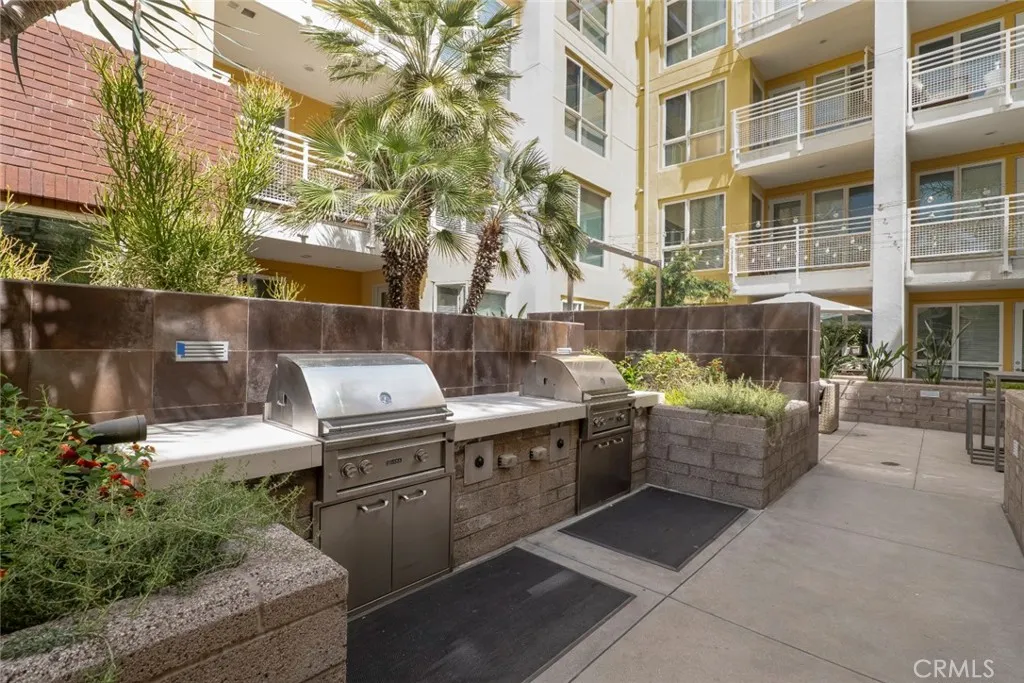 Additional image 81 of 21301 Erwin Street Unit 228, Woodland Hills, CA 91367