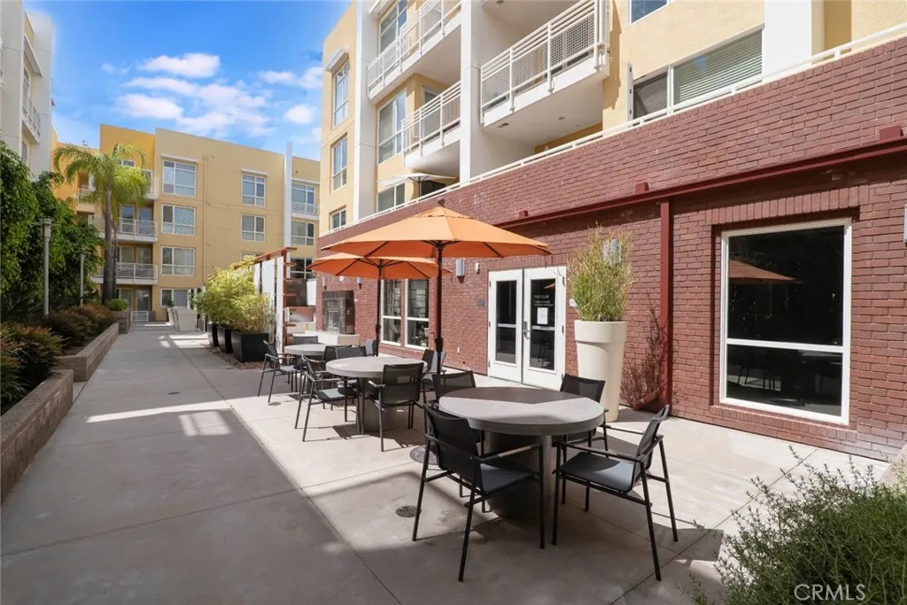 Additional image 33 of 21301 Erwin Street Unit 228, Woodland Hills, CA 91367