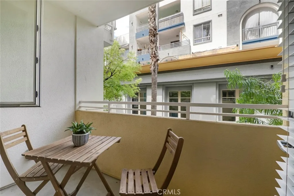 Additional image 17 of 21301 Erwin Street Unit 228, Woodland Hills, CA 91367