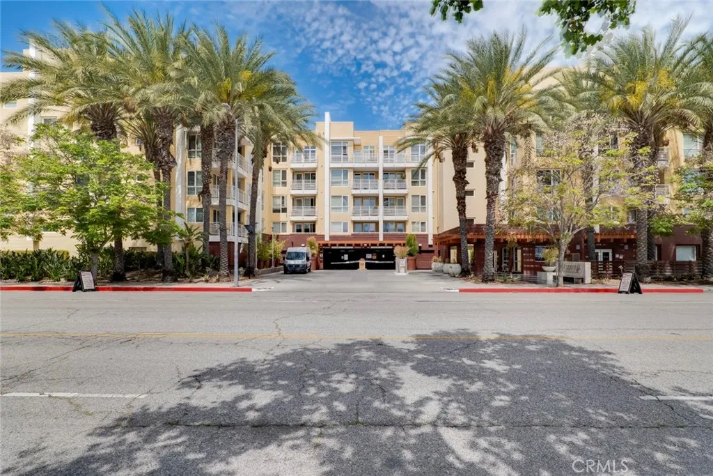 Additional image 52 of 21301 Erwin Street Unit 228, Woodland Hills, CA 91367