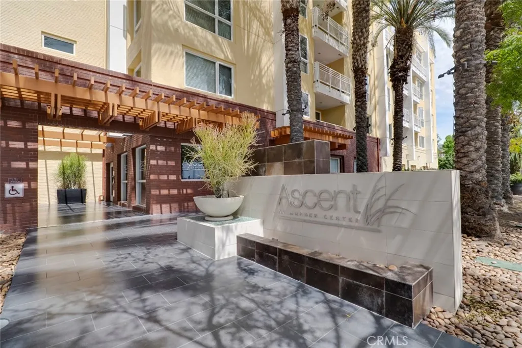 Additional image 7 of 21301 Erwin Street Unit 228, Woodland Hills, CA 91367