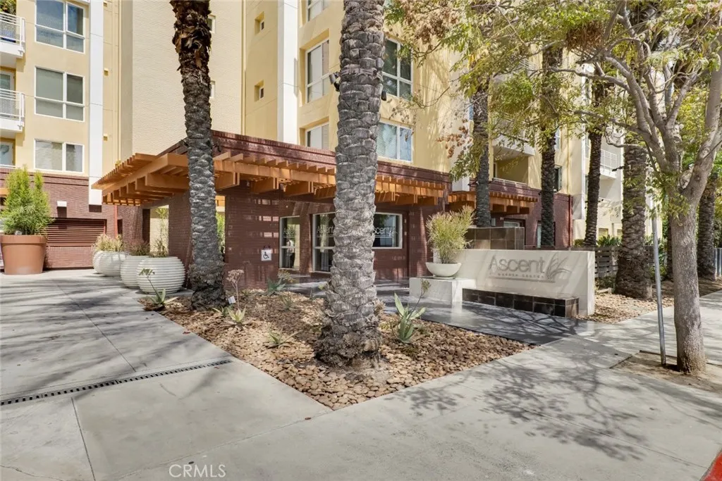 Additional image 45 of 21301 Erwin Street Unit 228, Woodland Hills, CA 91367