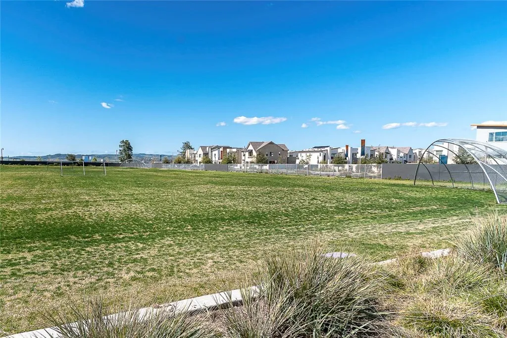Additional image 105 of 168 Scale, Irvine, CA 92618