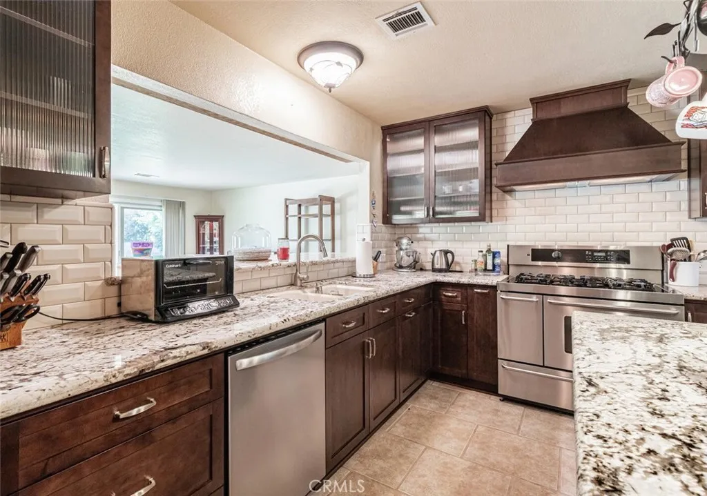 Additional image 82 of 5767 E Park Circle Dr, Fresno, CA 93727