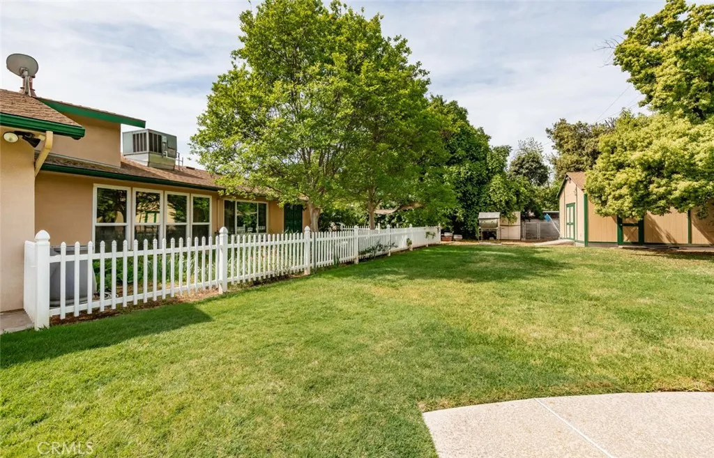 Additional image 96 of 5767 E Park Circle Dr, Fresno, CA 93727