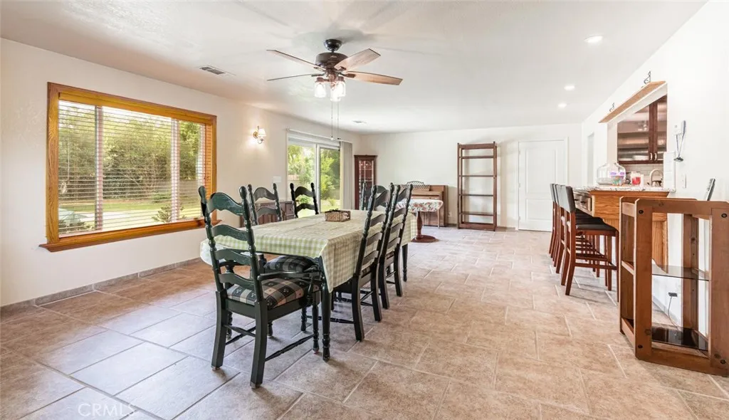 Additional image 86 of 5767 E Park Circle Dr, Fresno, CA 93727