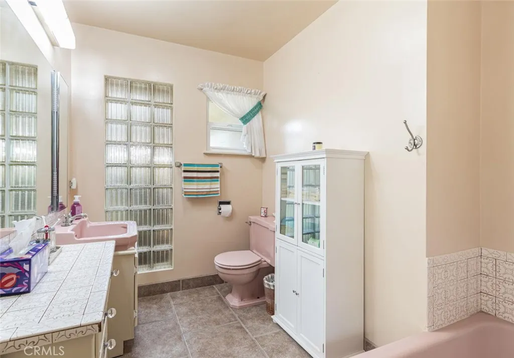 Additional image 68 of 5767 E Park Circle Dr, Fresno, CA 93727