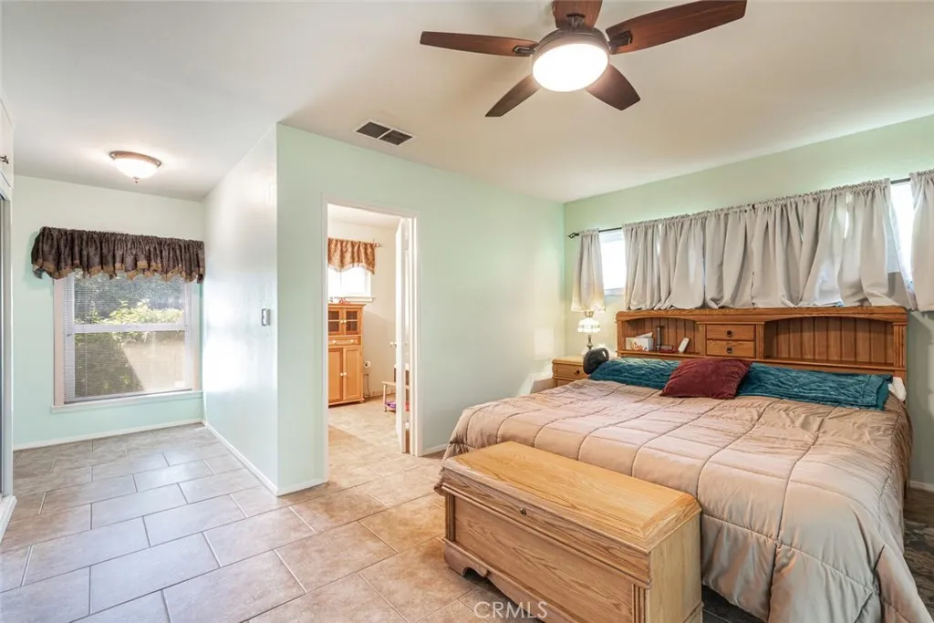 Additional image 73 of 5767 E Park Circle Dr, Fresno, CA 93727