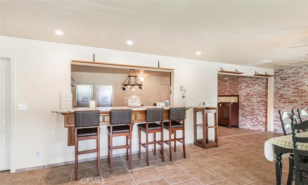 Additional image 89 of 5767 E Park Circle Dr, Fresno, CA 93727