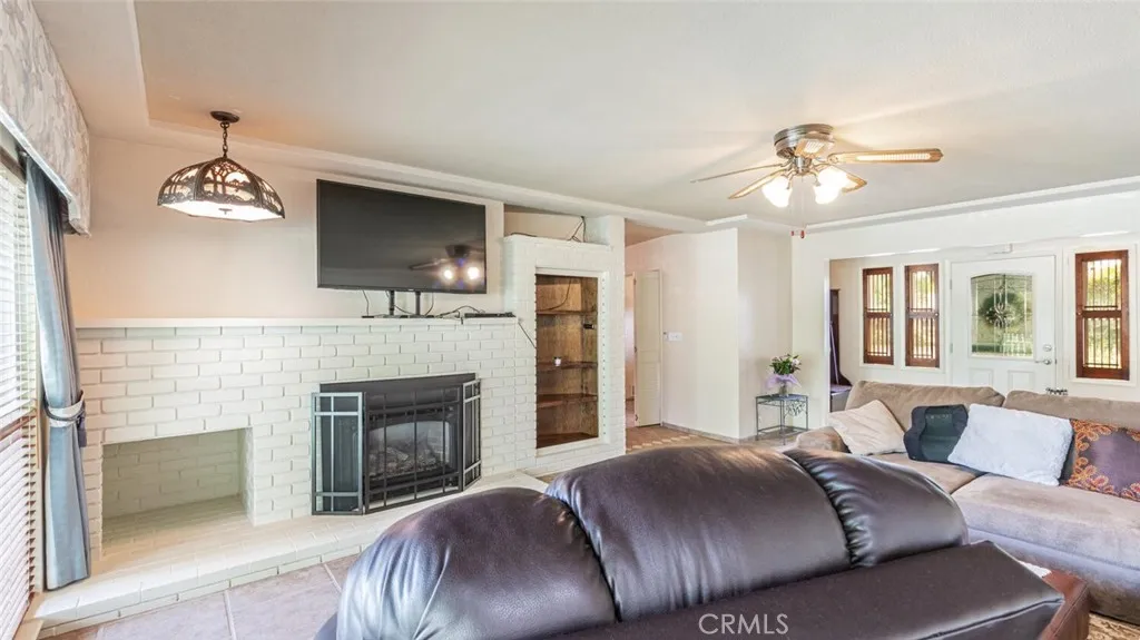 Additional image 65 of 5767 E Park Circle Dr, Fresno, CA 93727