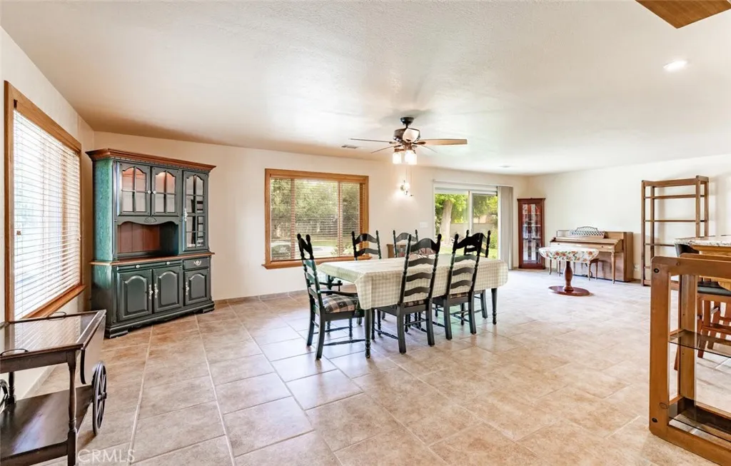 Additional image 85 of 5767 E Park Circle Dr, Fresno, CA 93727