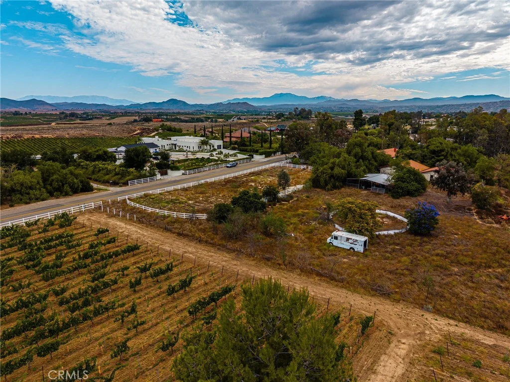 33545 Madera De Playa, Temecula, CA 92592 photo 4
