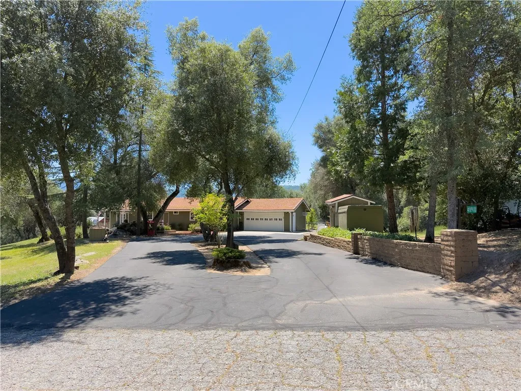 Additional image 3 of 48910 Quail Drive, Oakhurst, CA 93644