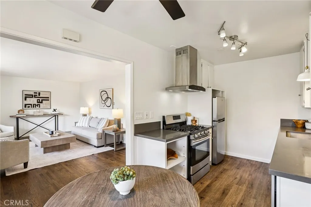 Additional image 7 of 379 Wisconsin Ave Unit 3, Long Beach, CA 90814