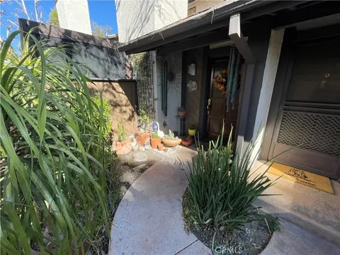 18223 Soledad Canyon Road Unit 29, Canyon Country, CA MLS: SR24232592