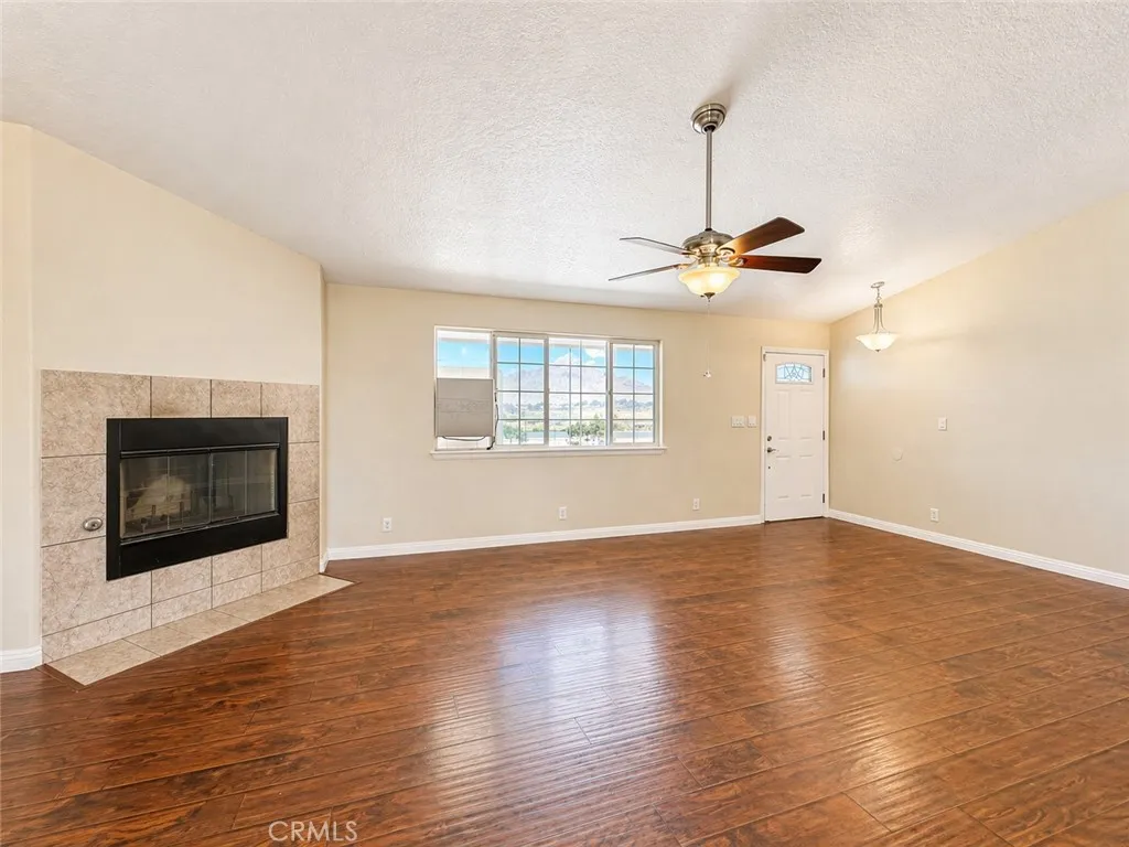 Additional image 5 of 16131 Dale Evans Parkway, Apple Valley, CA 92307
