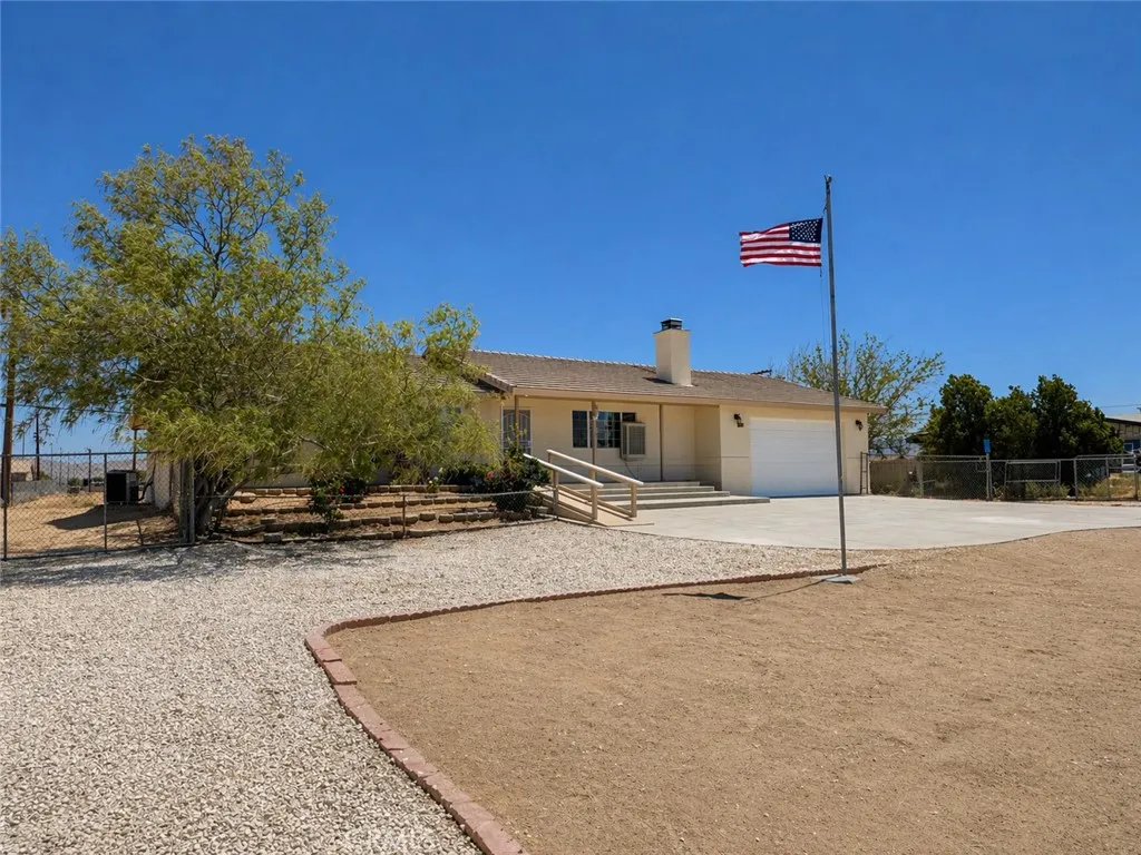 Additional image 24 of 16131 Dale Evans Parkway, Apple Valley, CA 92307