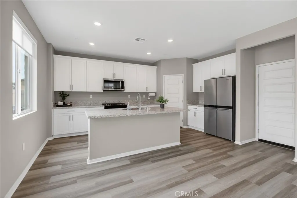 Additional image 17 of 29114 Flathead Rd, Lake Elsinore, CA 92532