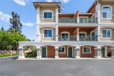 124 E 3rd Street, San Bernardino, CA MLS: SW25080294