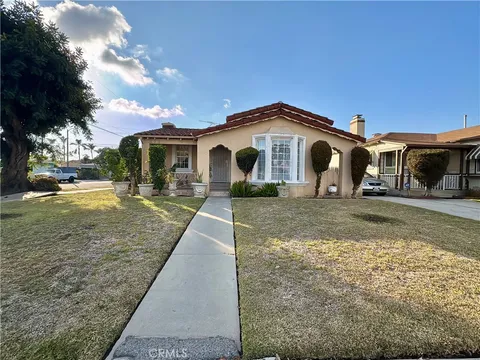 8731 S Gramercy Place, Los Angeles, CA 90047 - MLS#: DW25020085