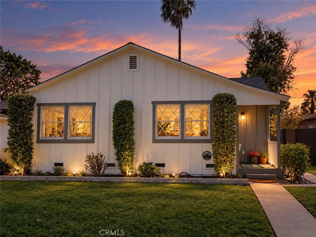 2716 W 155th St, Gardena, CA 90249