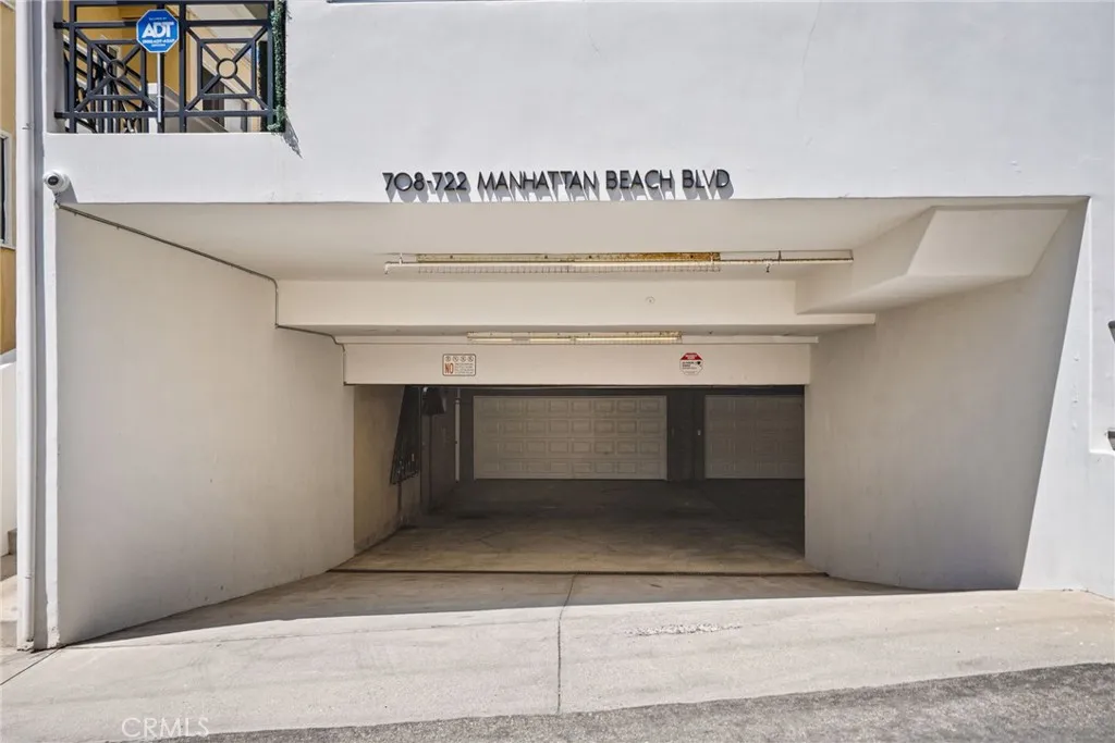 Additional image 45 of 720 Manhattan Beach Blvd, Manhattan Beach, CA 90266