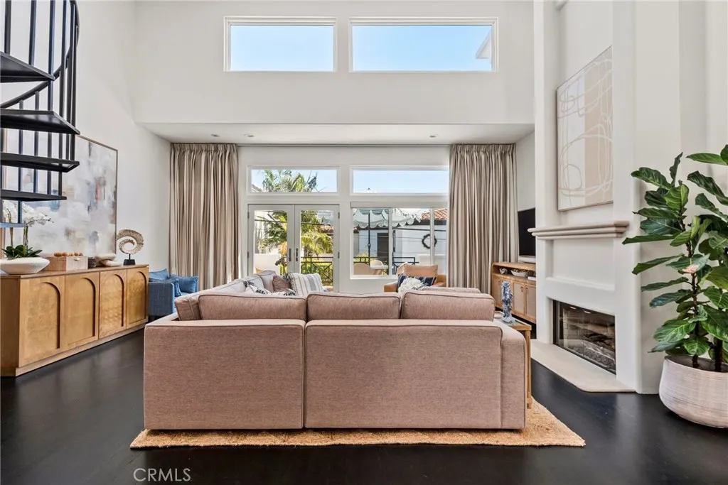 Additional image 49 of 720 Manhattan Beach Blvd, Manhattan Beach, CA 90266