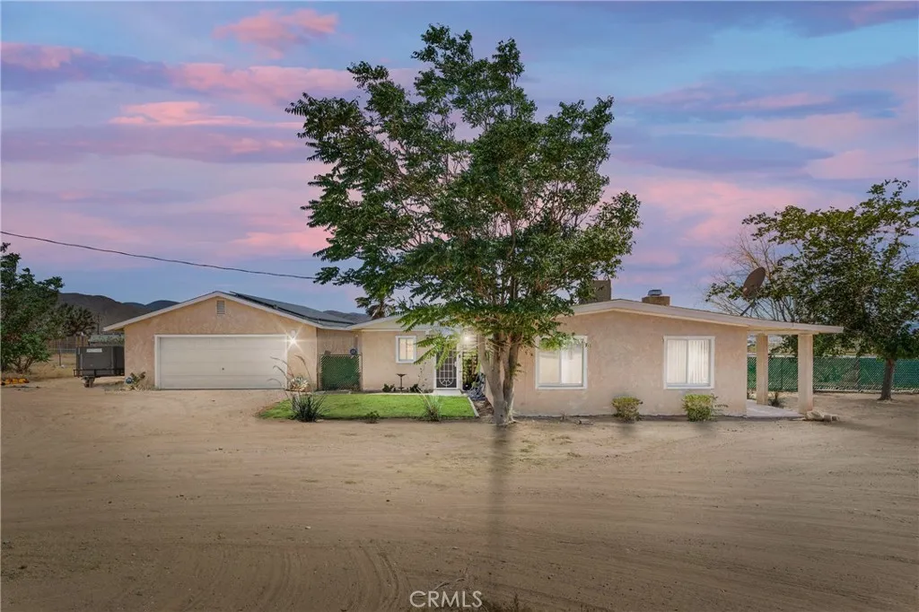 24281 Pala Ln  