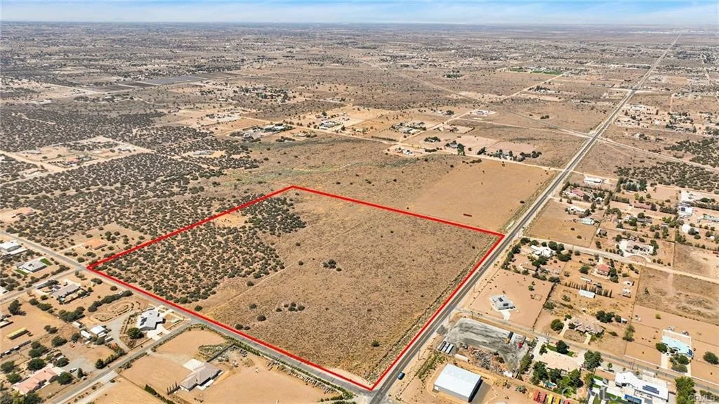 9602 Cedar Street, Phelan, CA 92371