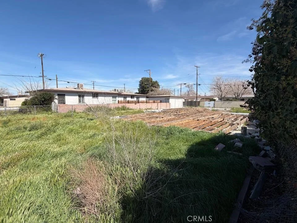 45356 10th Street W, Lancaster, CA 93534