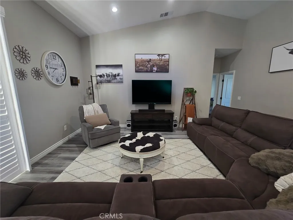 Additional image 22 of 22227 Skyline Dr, Apple Valley, CA 92308