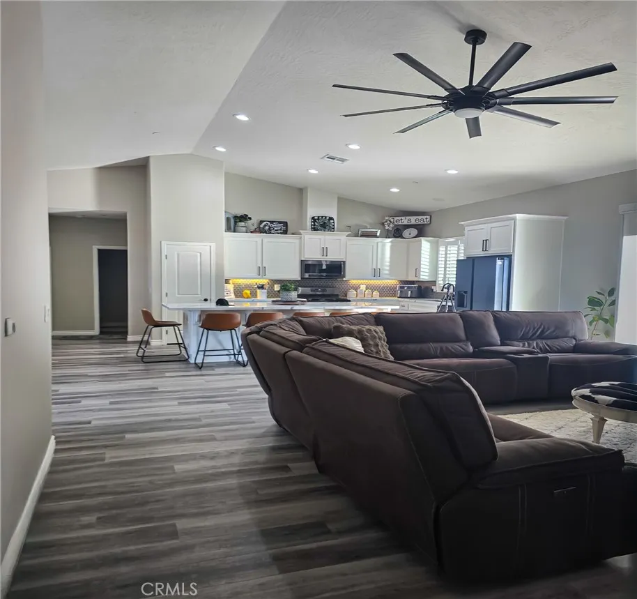 Additional image 61 of 22227 Skyline Dr, Apple Valley, CA 92308