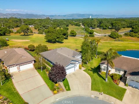 1105 Oakmont Place, Nipomo, CA MLS: PI25096601
