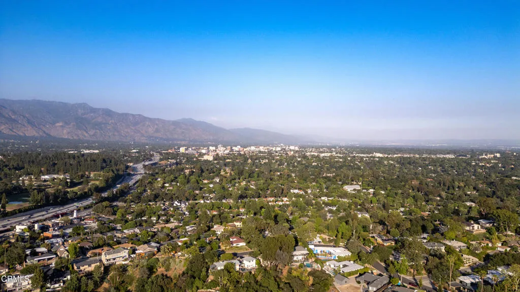 Additional image 116 of 253 Redwood Drive, Pasadena, CA 91105