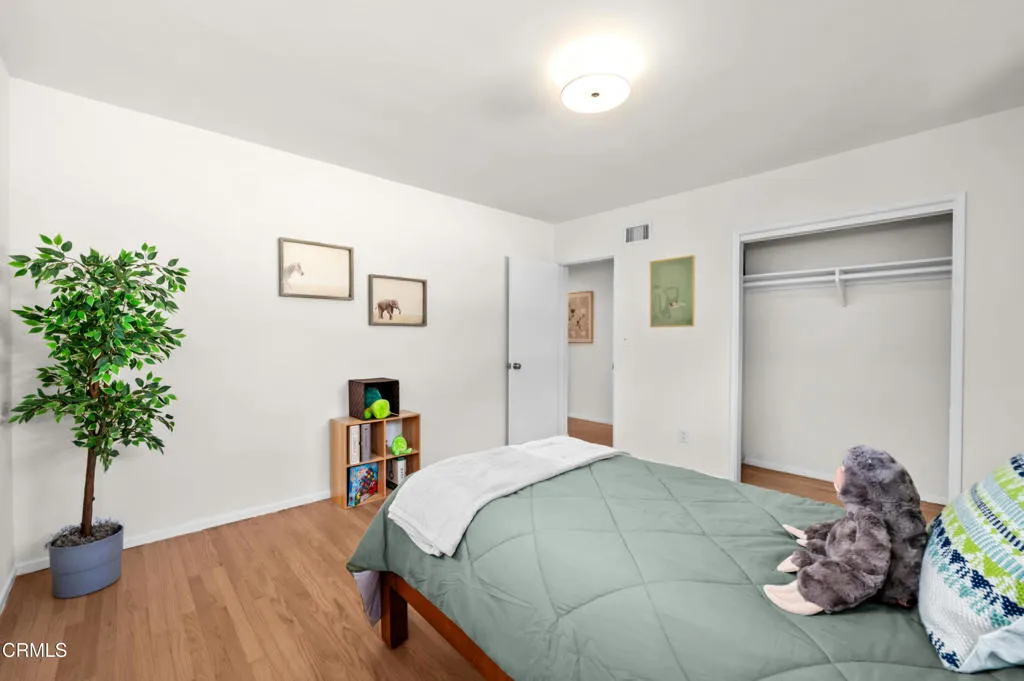 Additional image 86 of 253 Redwood Drive, Pasadena, CA 91105