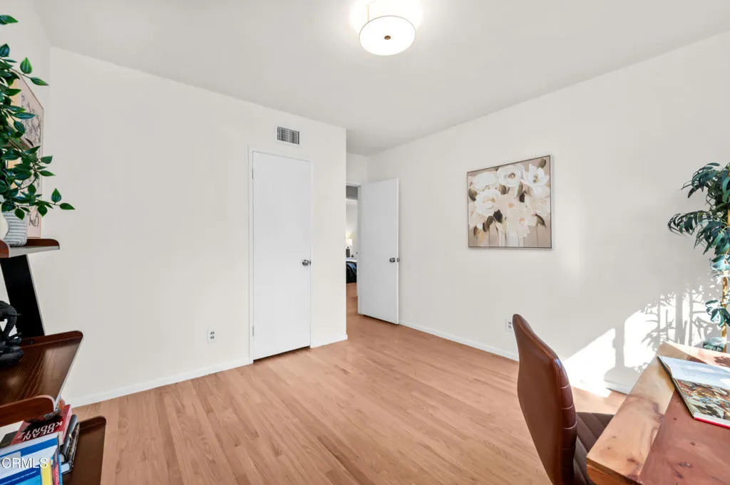 Additional image 89 of 253 Redwood Drive, Pasadena, CA 91105