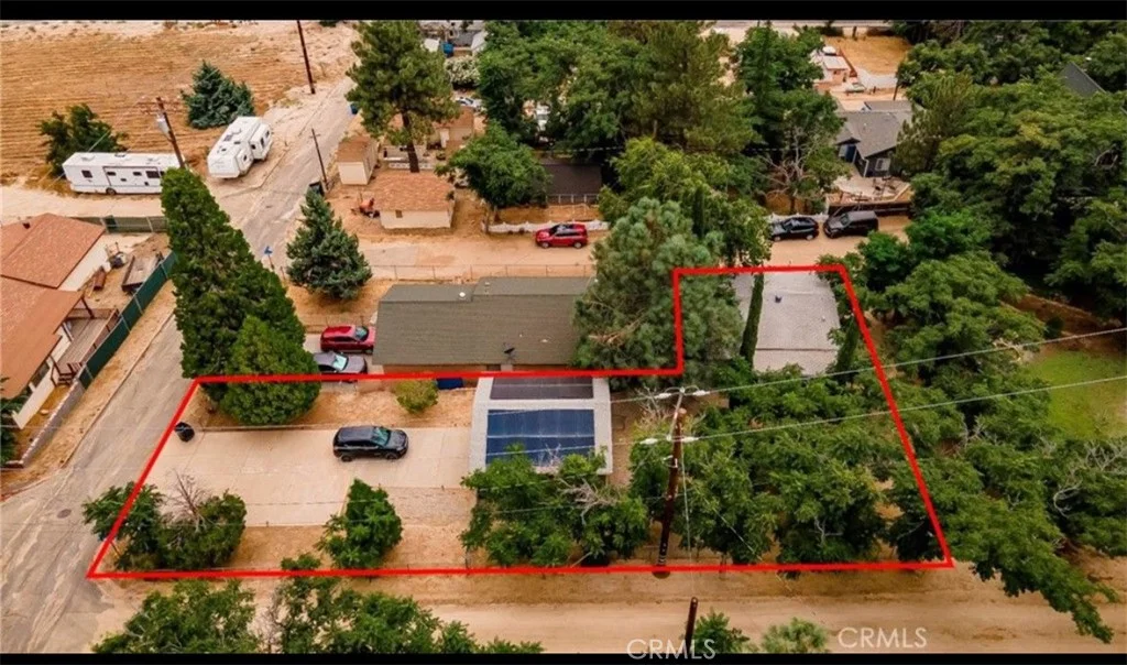 17713 Valley Trl, Lake Hughes, CA 93532