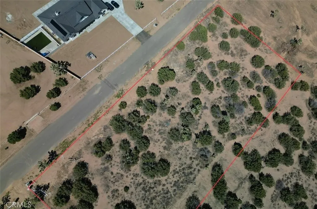 Additional image 8 of 11075 Heartland Cir, Oak Hills, CA 92344