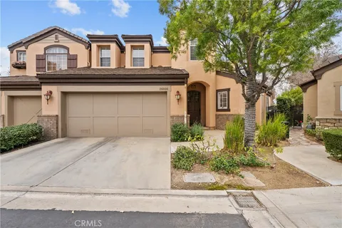 26800 Monet Lane, Valencia, CA MLS: SR25027712
